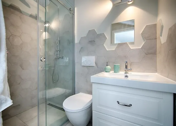 Zoia's Kut House 비스