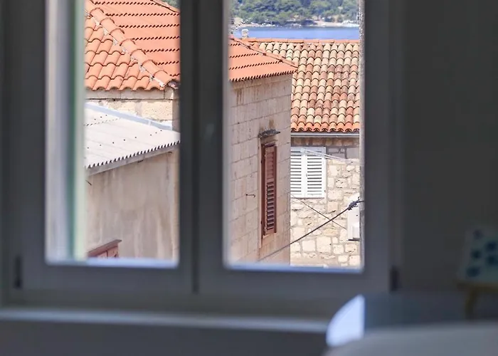 Zoia's Kut House 펜션